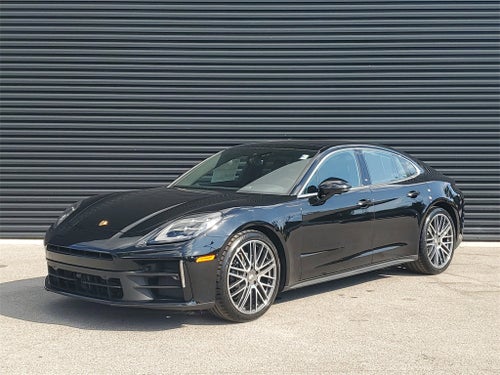 2026 Porsche Panamera Base
