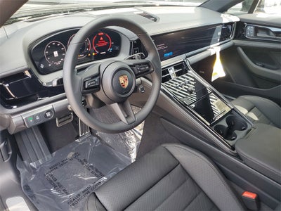 2026 Porsche Panamera Base