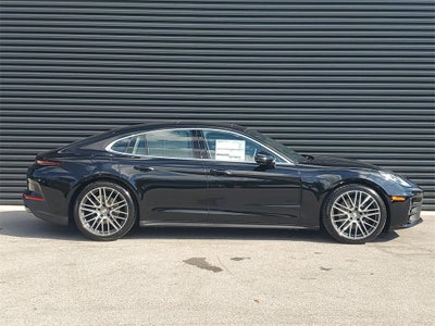 2026 Porsche Panamera Base