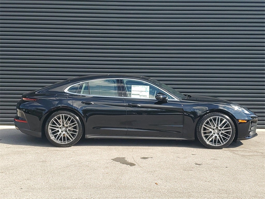 2026 Porsche Panamera Base