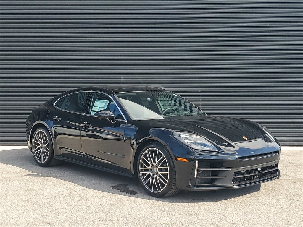 2026 Porsche Panamera Base