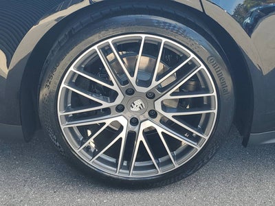 2026 Porsche Panamera Base