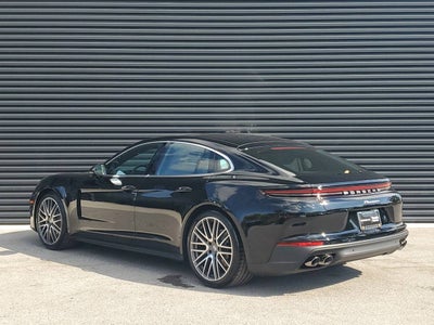 2026 Porsche Panamera Base