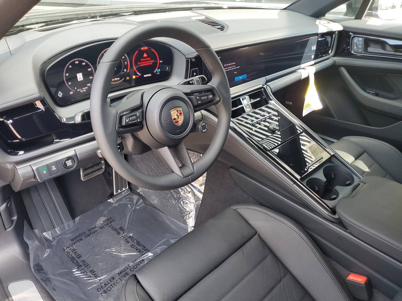 2026 Porsche Panamera Base