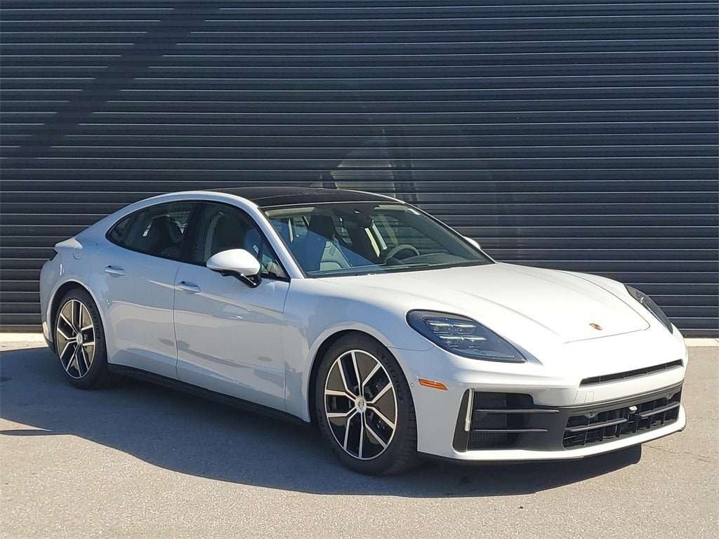 2026 Porsche Panamera Base