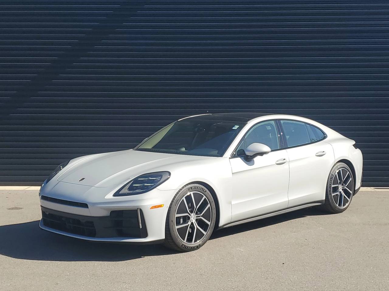 2026 Porsche Panamera Base