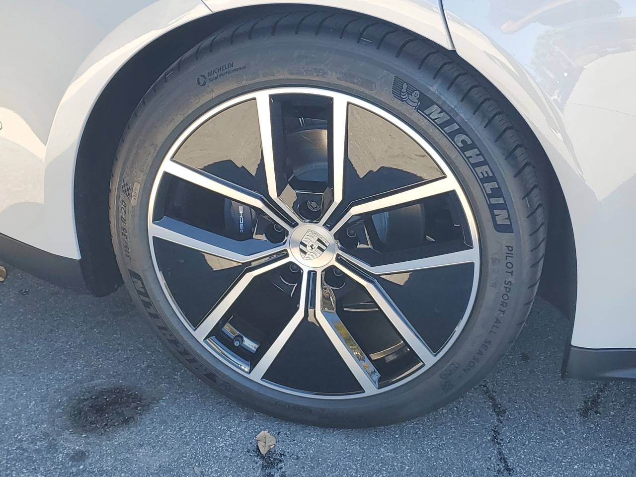 2026 Porsche Panamera Base