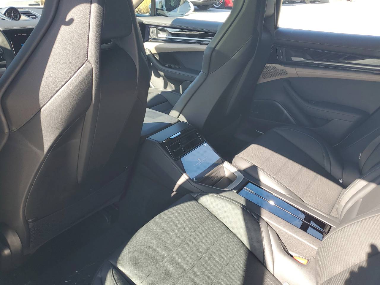 2026 Porsche Panamera Base