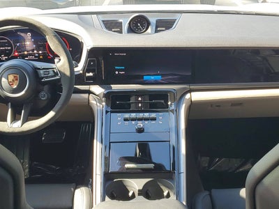 2026 Porsche Panamera Base