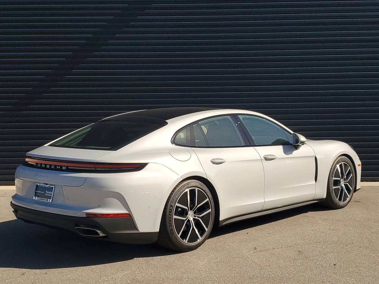 2026 Porsche Panamera Base