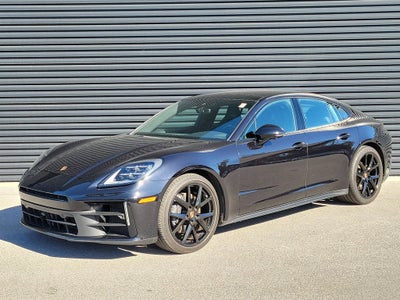 2024 Porsche Panamera 4
