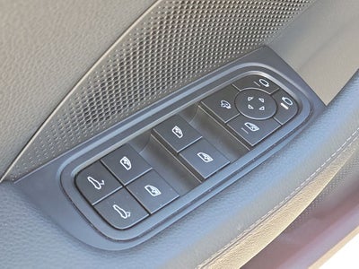 2024 Porsche Panamera 4