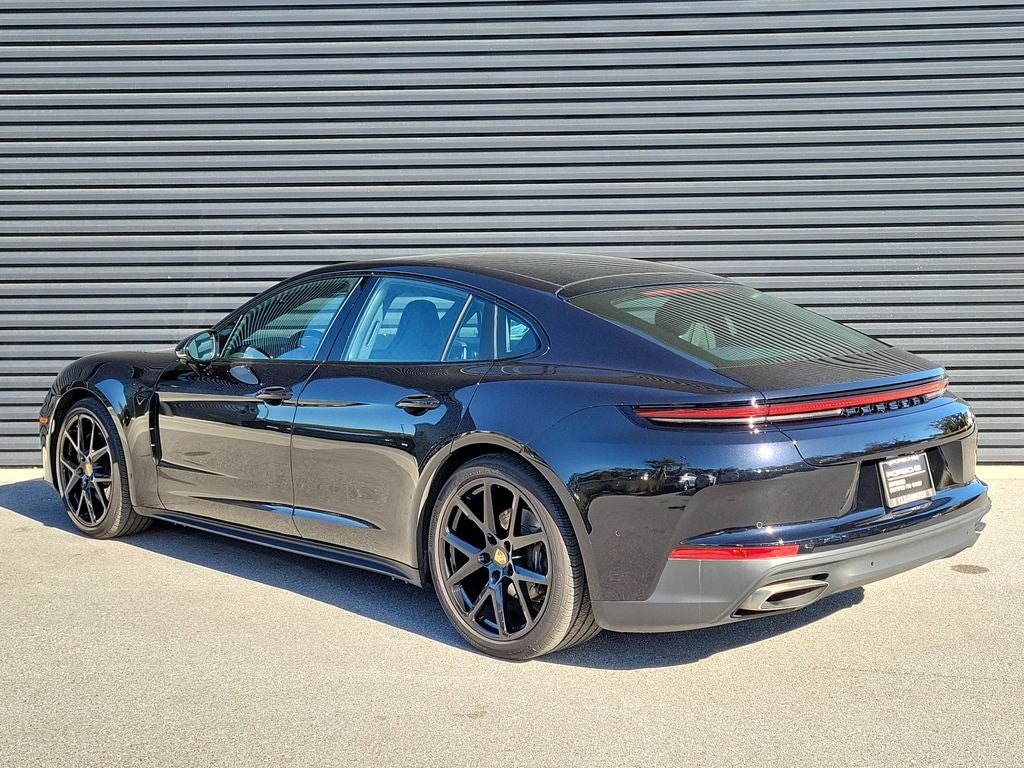 2024 Porsche Panamera 4