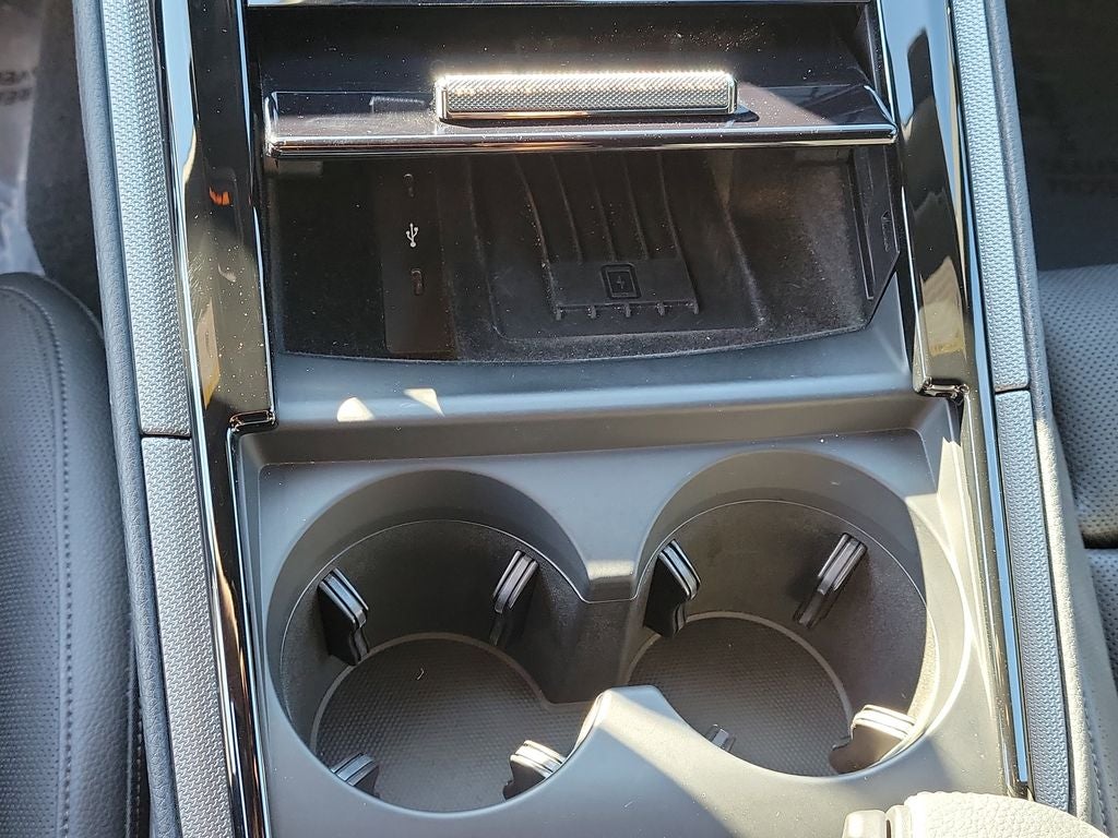 2024 Porsche Panamera 4