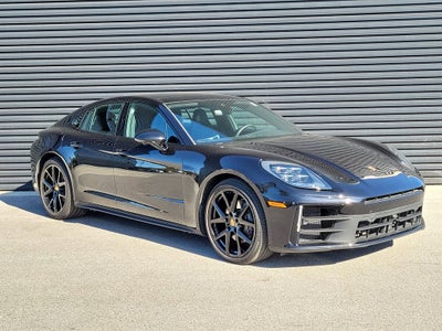 2024 Porsche Panamera 4