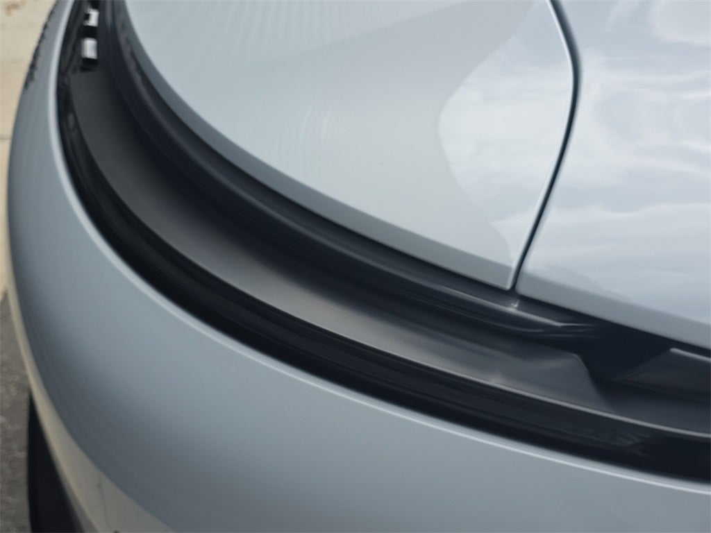 2025 Porsche 911 Carrera 4 GTS