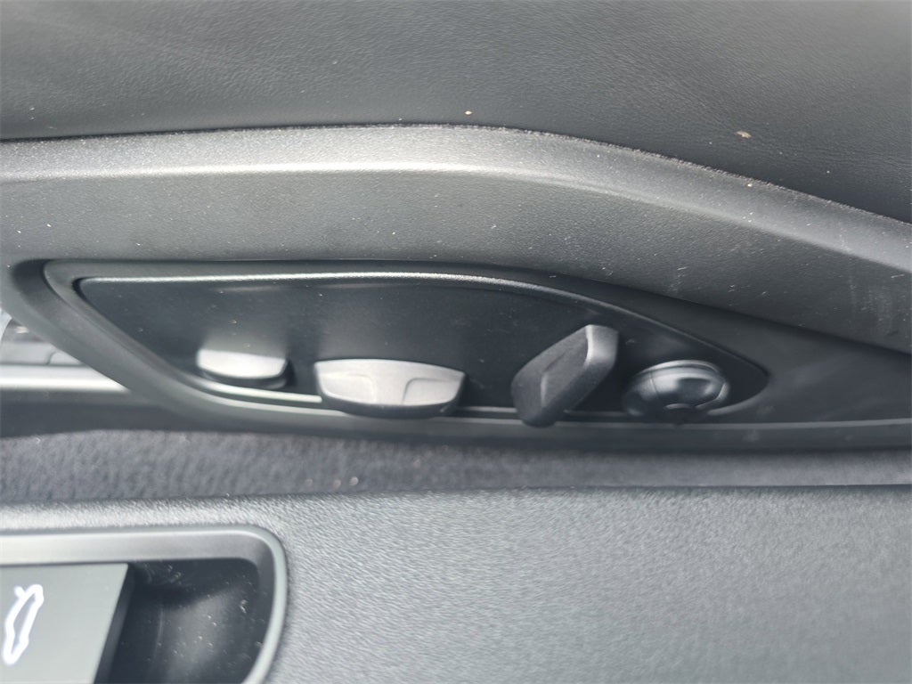 2025 Porsche 911 Carrera 4 GTS