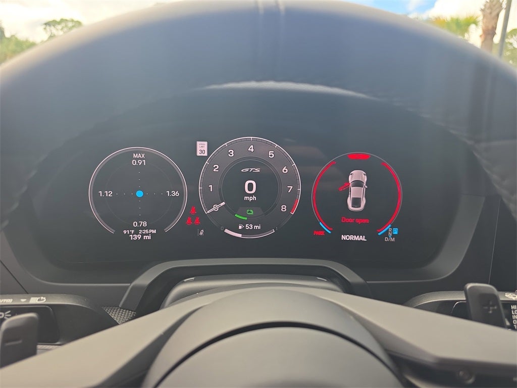 2025 Porsche 911 Carrera 4 GTS