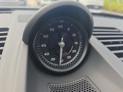 2025 Porsche 911 Carrera 4 GTS