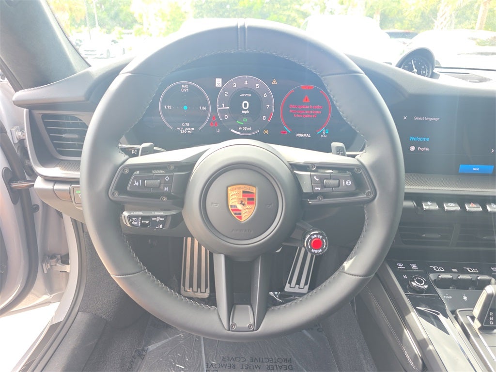 2025 Porsche 911 Carrera 4 GTS