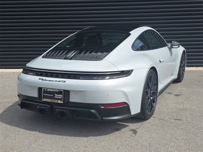 2025 Porsche 911 Carrera 4 GTS