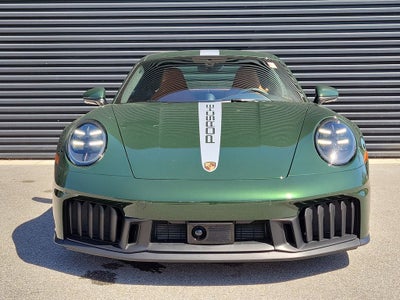 2026 Porsche 911 Carrera 4 GTS