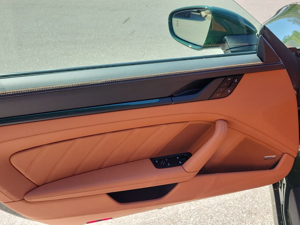 2026 Porsche 911 Carrera 4 GTS