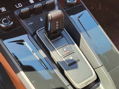 2026 Porsche 911 Carrera 4 GTS