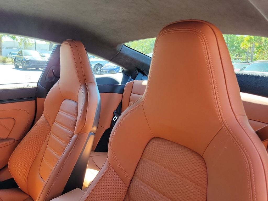 2026 Porsche 911 Carrera 4 GTS