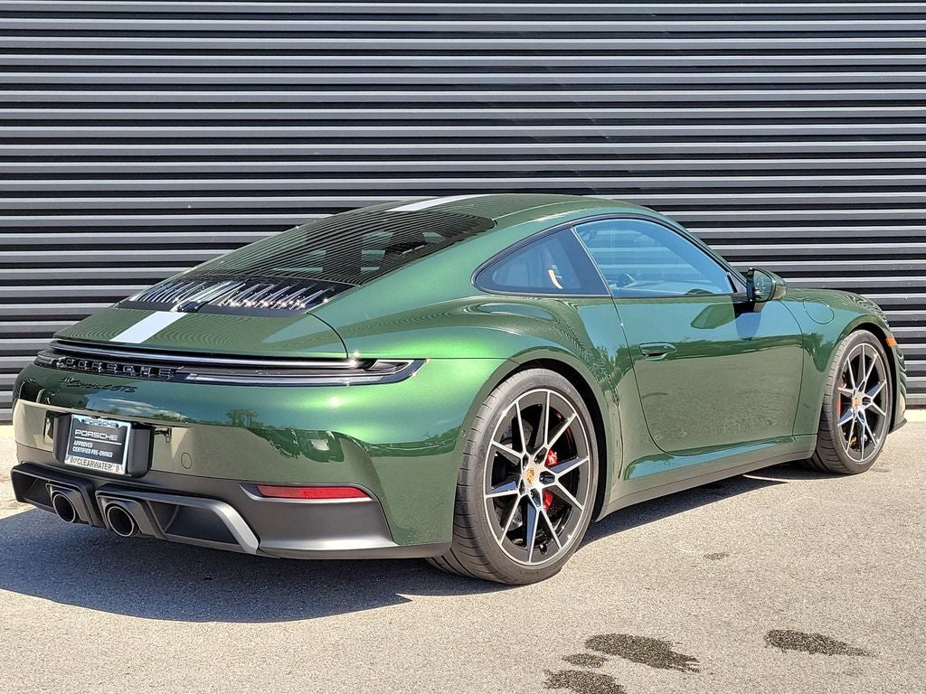 2026 Porsche 911 Carrera 4 GTS