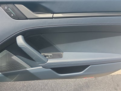 2025 Porsche 911 Carrera 4 GTS