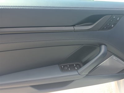 2025 Porsche 911 Carrera 4 GTS