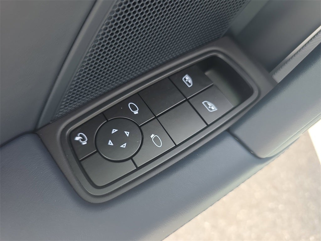 2025 Porsche 911 Carrera 4 GTS