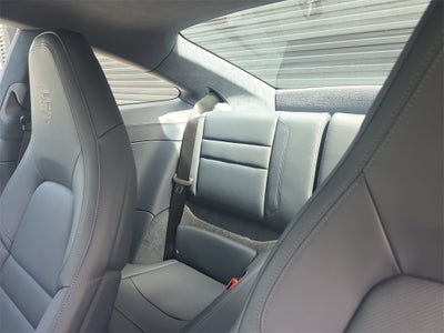 2025 Porsche 911 Carrera 4 GTS