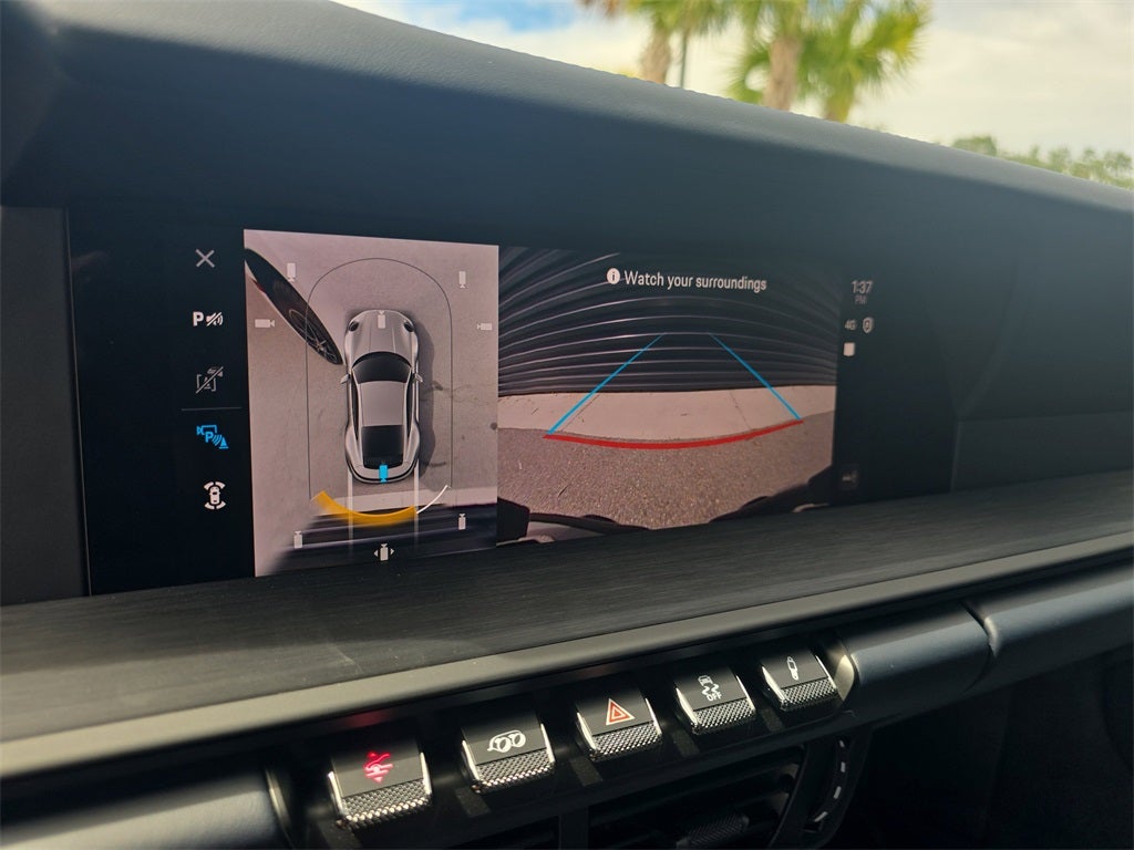 2025 Porsche 911 Carrera 4 GTS