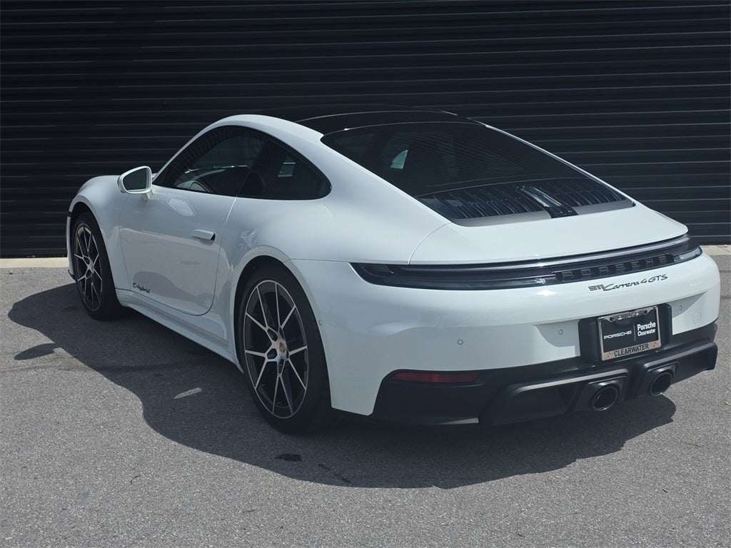 2025 Porsche 911 Carrera 4 GTS