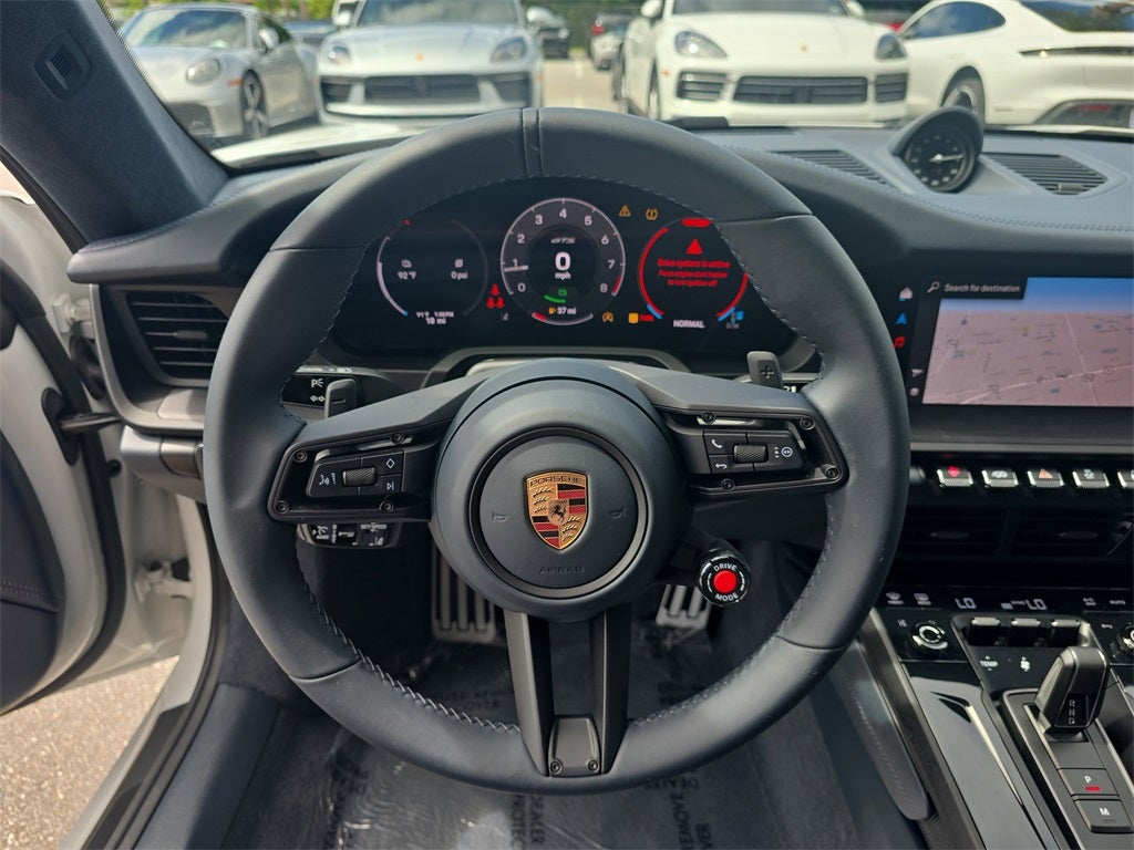 2025 Porsche 911 Carrera 4 GTS