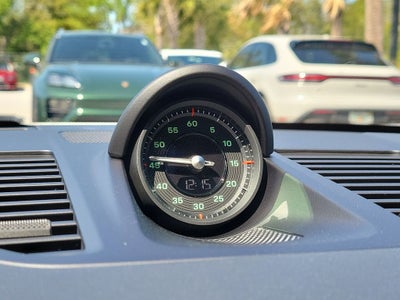 2026 Porsche 911 Carrera 4 GTS