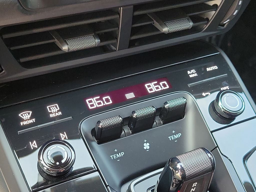 2026 Porsche 911 Carrera 4 GTS