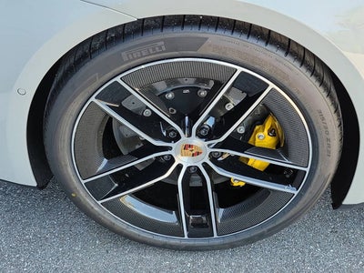 2026 Porsche 911 Carrera 4 GTS