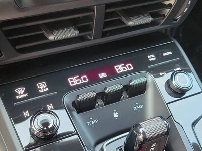 2026 Porsche 911 Carrera 4 GTS