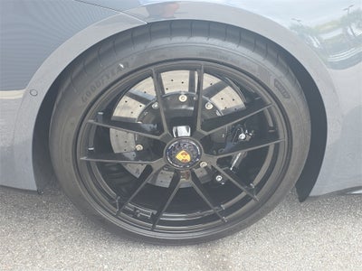 2025 Porsche 911 Carrera 4 GTS