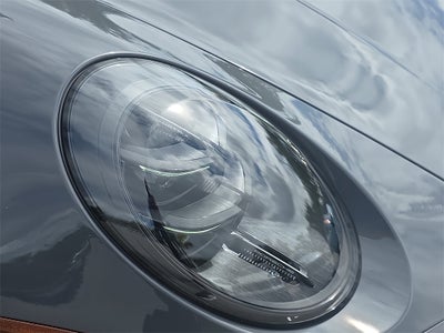 2025 Porsche 911 Carrera 4 GTS