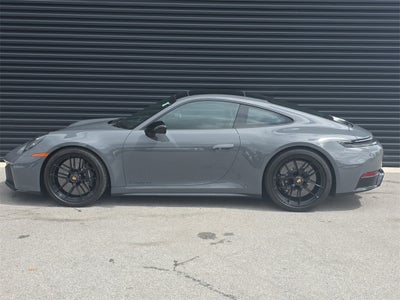 2025 Porsche 911 Carrera 4 GTS