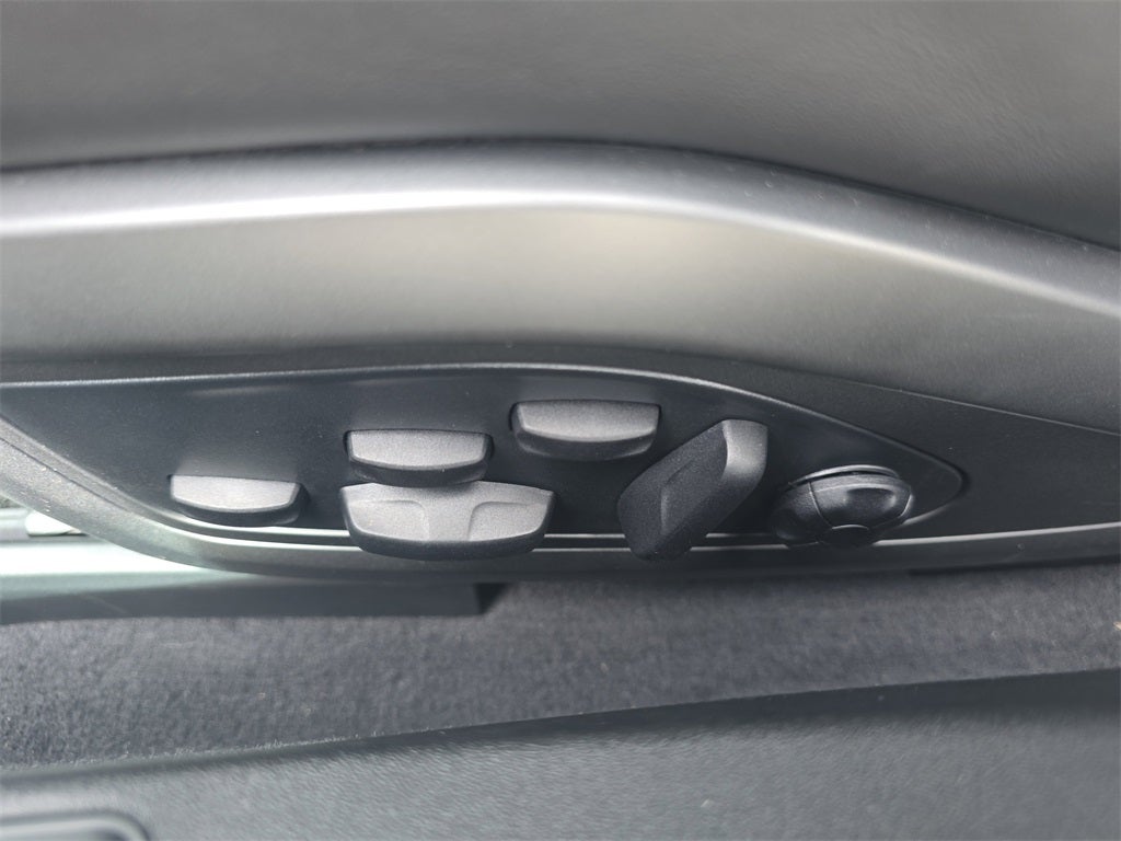 2025 Porsche 911 Carrera 4 GTS