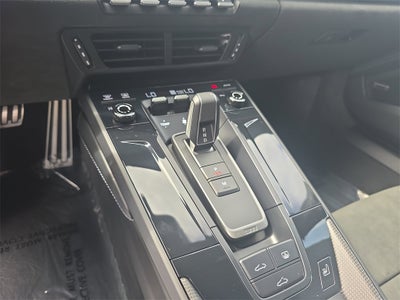 2025 Porsche 911 Carrera 4 GTS