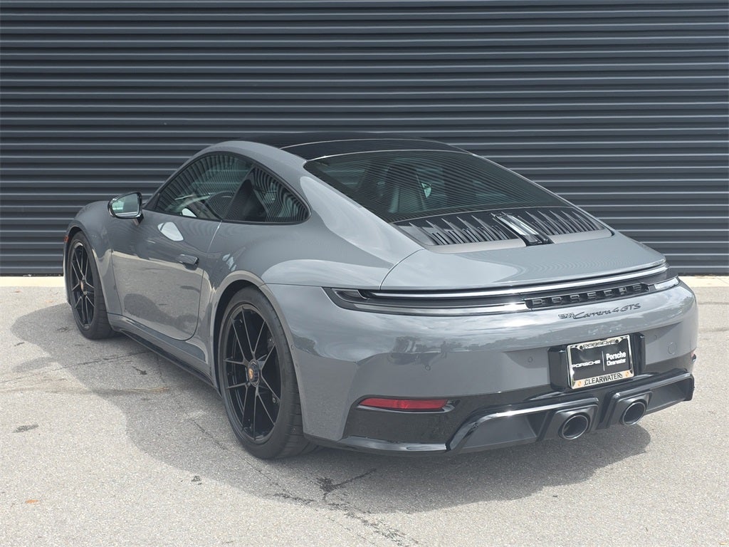 2025 Porsche 911 Carrera 4 GTS