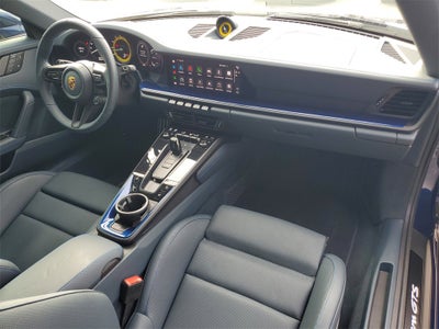 2024 Porsche 911 Carrera GTS