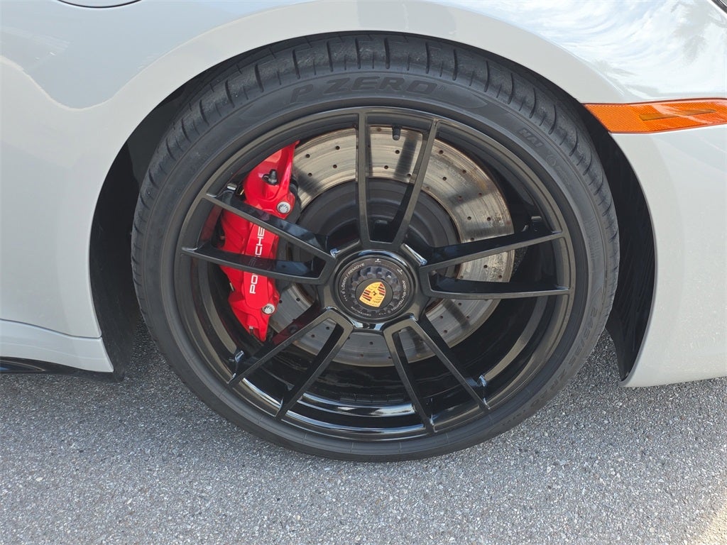 2024 Porsche 911 Carrera GTS
