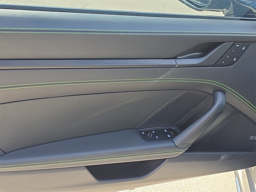 2024 Porsche 911 Carrera GTS